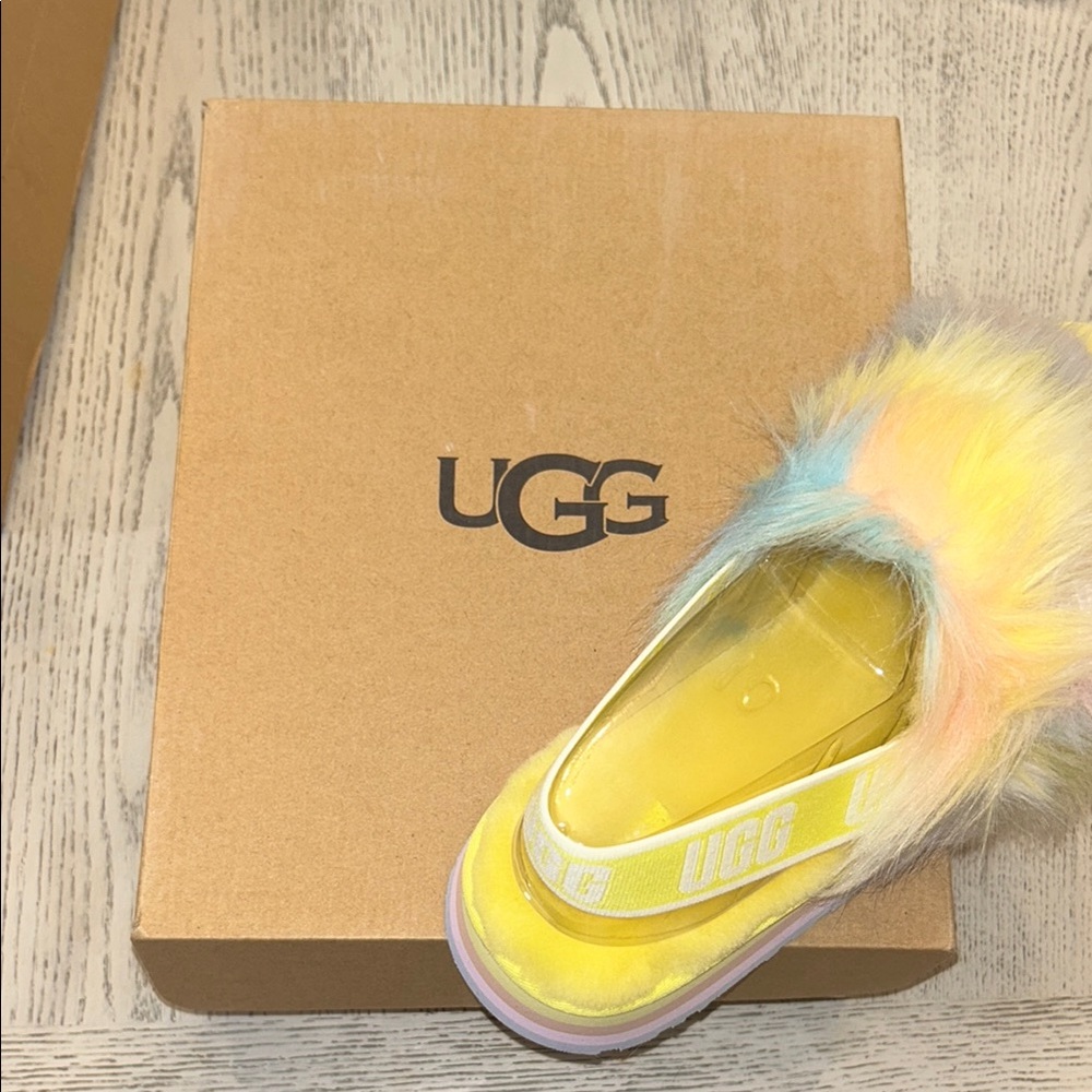 UGG Yellow Sandals with Multicolor Fluff